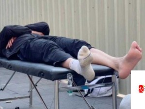 白袜调教粗口贱奴体育生事件背后：当校园生态与青少年心理碰撞